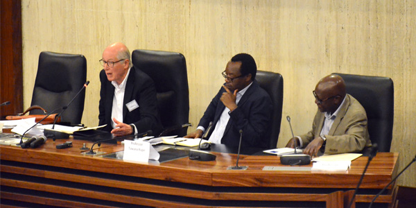 Professors John Stremlau, Tawana Kupe and Gilbert Khadiagala engaging students